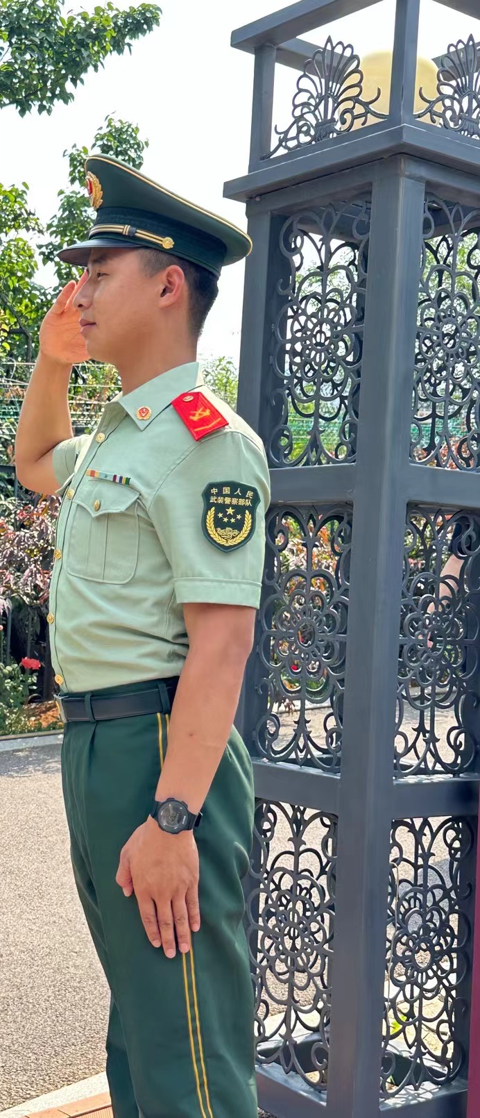 梁嘉贤